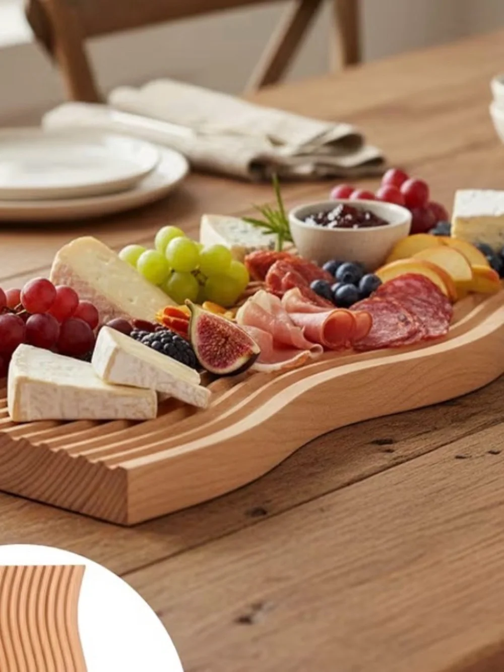 💕 3 for $25 sale Natural Wood Serving & Charcuterie Board - Light Wood